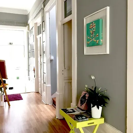 Espinho Bed and Breakfast *